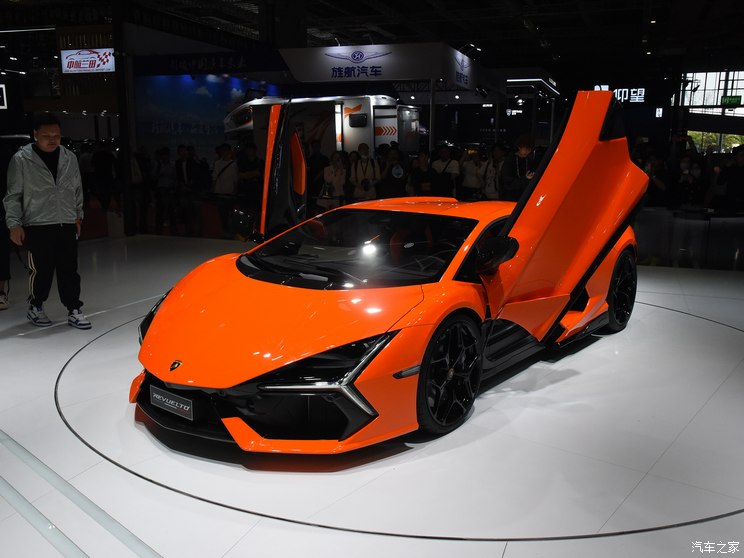 兰博基尼 Revuelto 2023款 6.5L PHEV标准版 兰博基尼 Revuelto 2023款 6.5L PHEV标准版