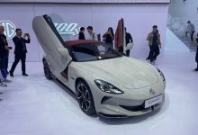 售36.58万 MG Cyberster四驱红篷版上市-深圳汽车网