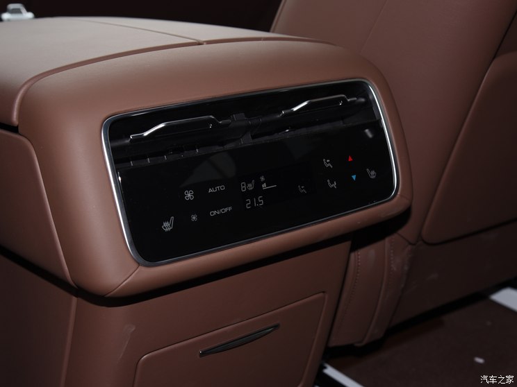 长城汽车 坦克700新能源 2024款 Hi4-T 极境版 长城汽车 坦克700新能源 2024款 Hi4-T 极境版