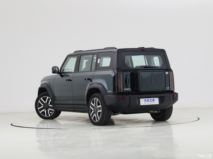 奇瑞新能源 奇瑞iCAR 03 2024款 501km 四驱长续航进阶版 奇瑞新能源 奇瑞iCAR 03 2024款 501km 四驱长续航进阶版