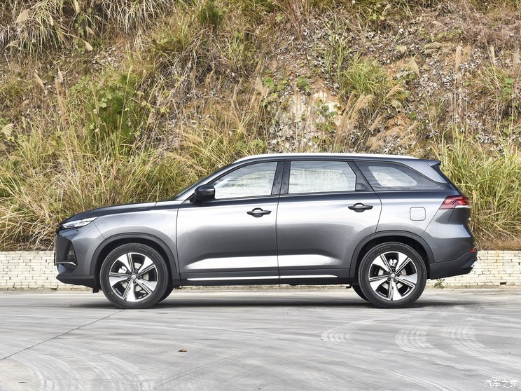 长安汽车 长安X7 PLUS 2024款 基本型 长安汽车 长安X7 PLUS 2024款 基本型