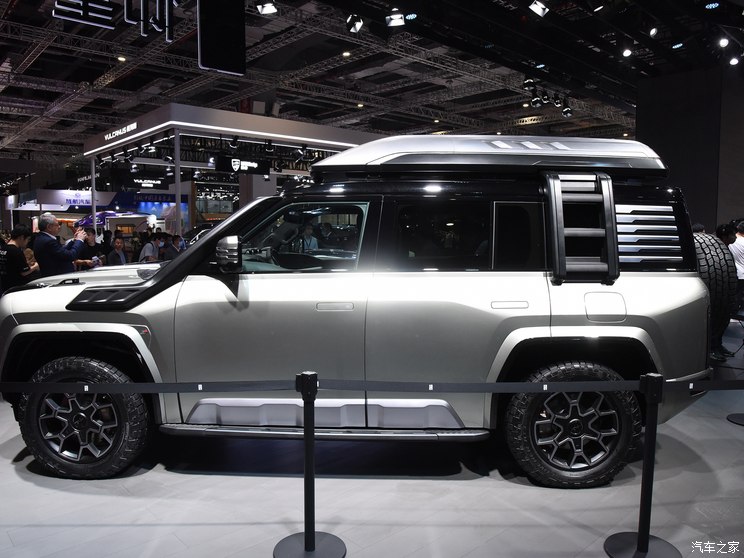 仰望 仰望U8 2023款 豪华版 仰望 仰望U8 2023款 豪华版