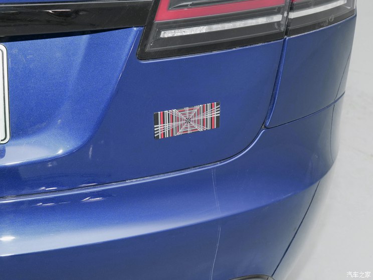 特斯拉（进口） Model S 2023款 三电机全轮驱动 Plaid版