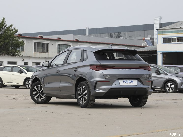 比亚迪 比亚迪e2 2023款 豪华型 比亚迪 比亚迪e2 2023款 豪华型