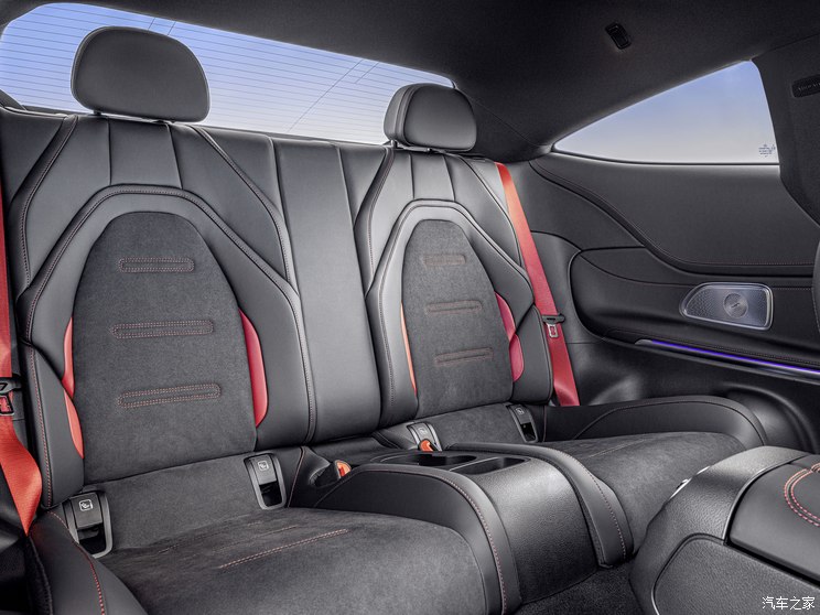 梅赛德斯-AMG 奔驰CLE AMG 2024款 AMG CLE 53 4MATIC+ Coupe 梅赛德斯-AMG 奔驰CLE AMG 2024款 AMG CLE 53 4MATIC+ Coupe