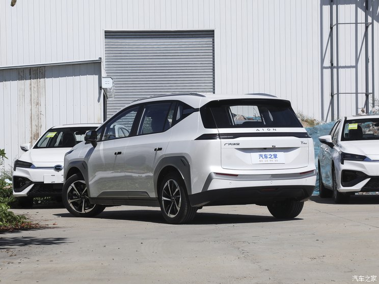 埃安 AION Y 2023款 Plus 80 智领版 三元锂 埃安 AION Y 2023款 Plus 80 智领版 三元锂