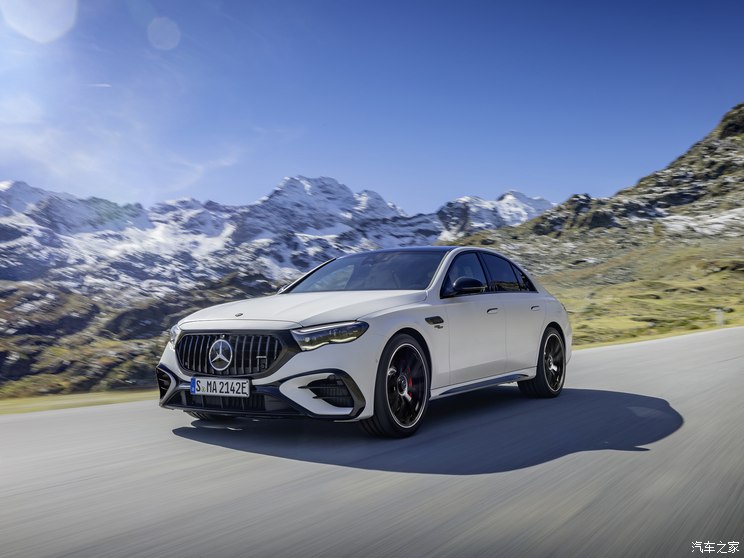梅赛德斯-AMG 奔驰E级AMG 2024款 AMG E 53 HYBRID 4MATIC+ 梅赛德斯-AMG 奔驰E级AMG 2024款 AMG E 53 HYBRID 4MATIC+