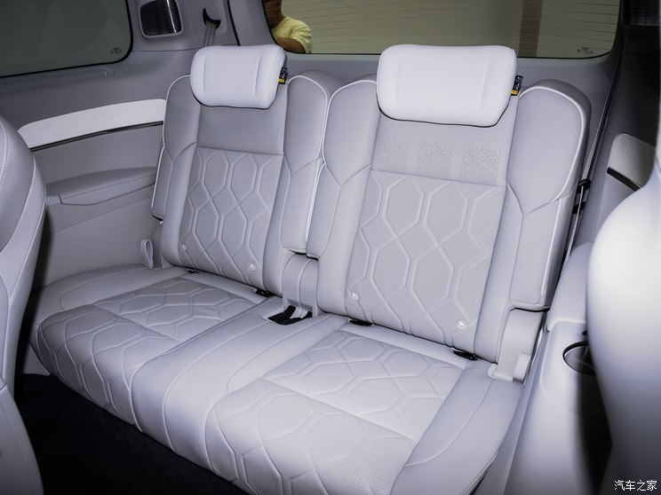 沃尔沃亚太 沃尔沃EM90 2025款 Ultra 六座