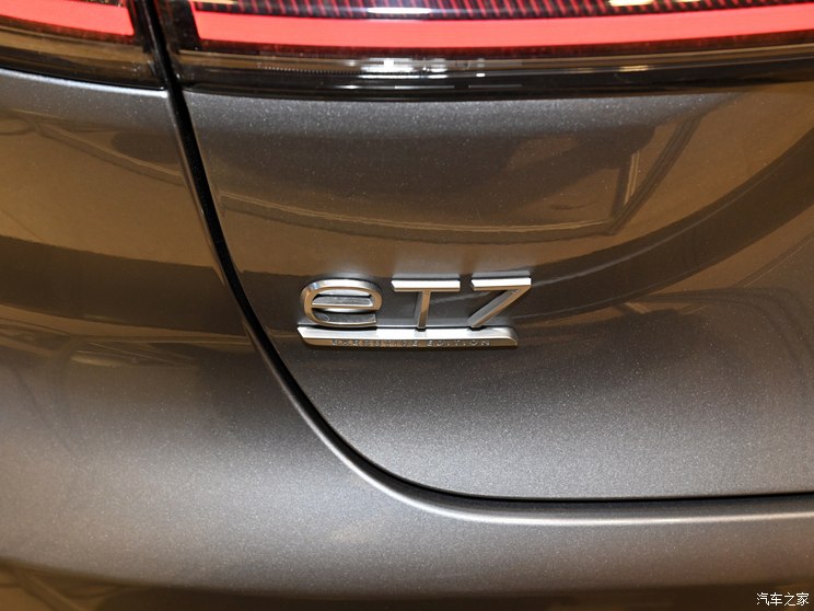 蔚来 蔚来ET7 2024款 100kWh 行政版 蔚来 蔚来ET7 2024款 100kWh 行政版