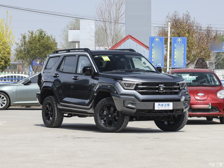 长城汽车 坦克400新能源 2024款 Hi4-T 越野版 长城汽车 坦克400新能源 2024款 Hi4-T 越野版