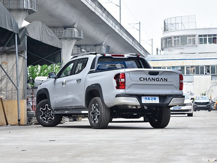 长安汽车 长安猎手 2024款 骑士版 领航型 单电机标箱 长安汽车 长安猎手 2024款 骑士版 领航型 单电机标箱