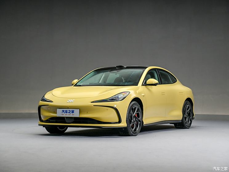 智己汽车 智己L6 2024款 Max 超强性能版 智己汽车 智己L6 2024款 Max 超强性能版