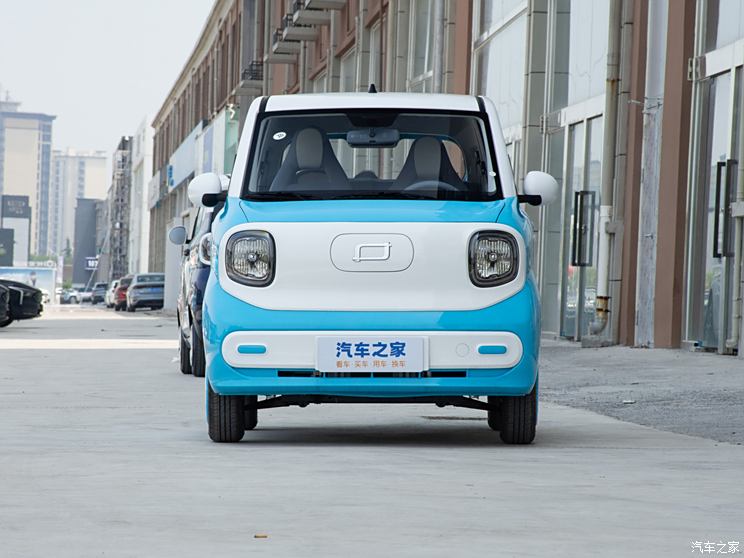 一汽奔腾 奔腾小马 2024款 122km 萌趣马 一汽奔腾 奔腾小马 2024款 122km 萌趣马