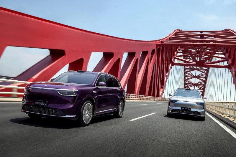 40万级不分车型销冠，问界M8以硬核产品力树立行业新标杆-深圳汽车网